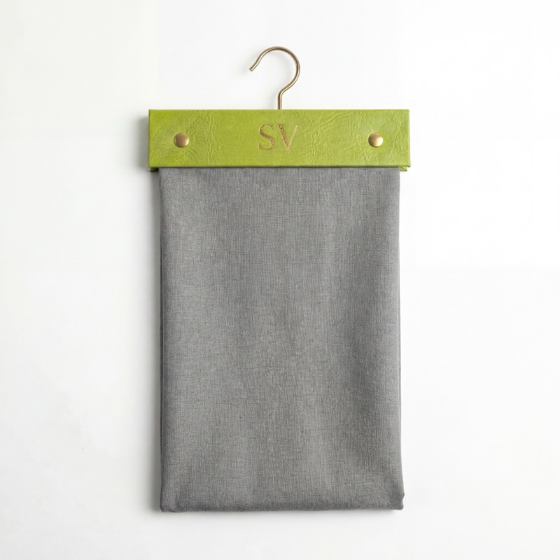 Хангер для ткани — картонный держатель образцов