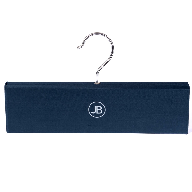 Двойной хангер для демонстрации двух видов ткани