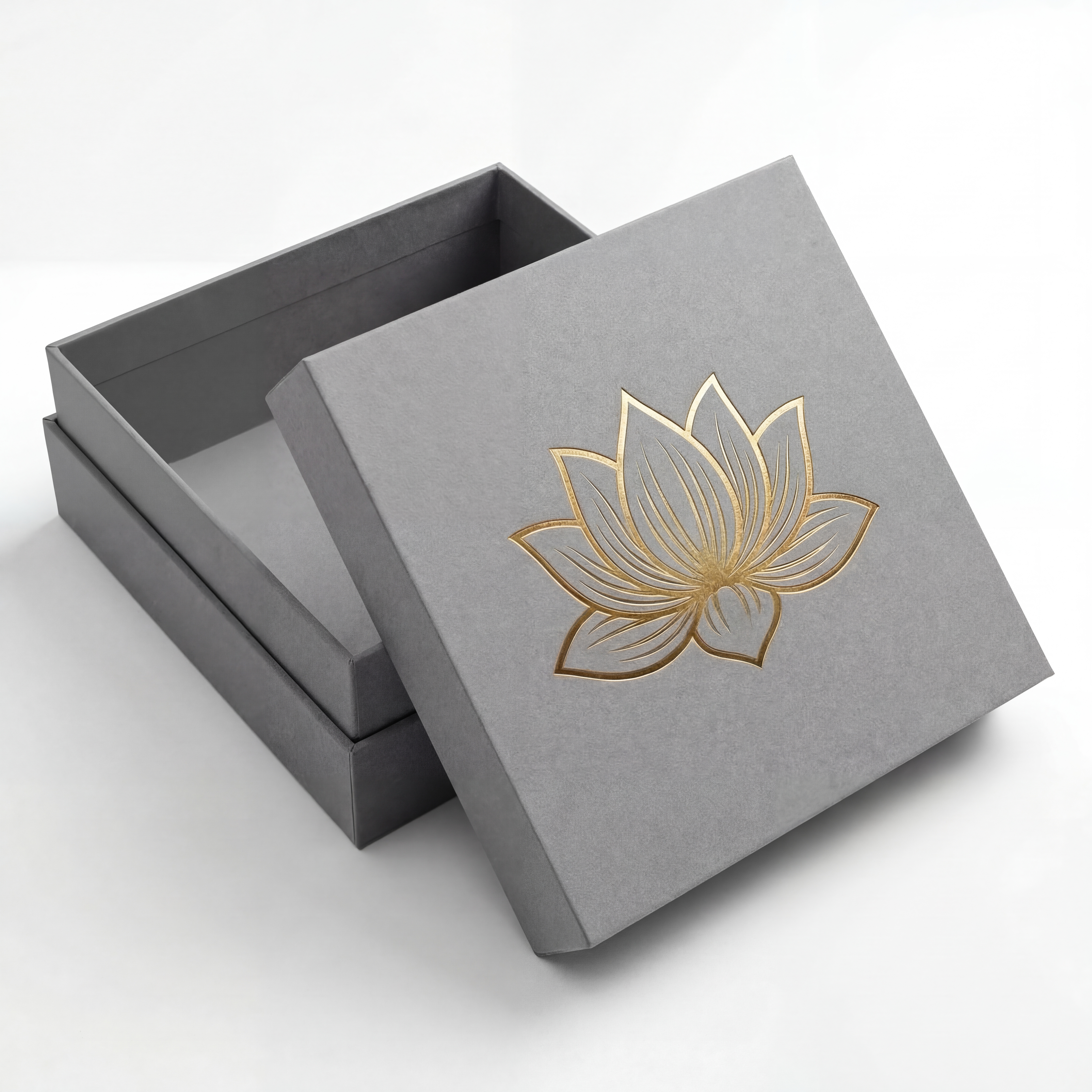 Серая коробка крышка-дно с тиснением лотоса золотом