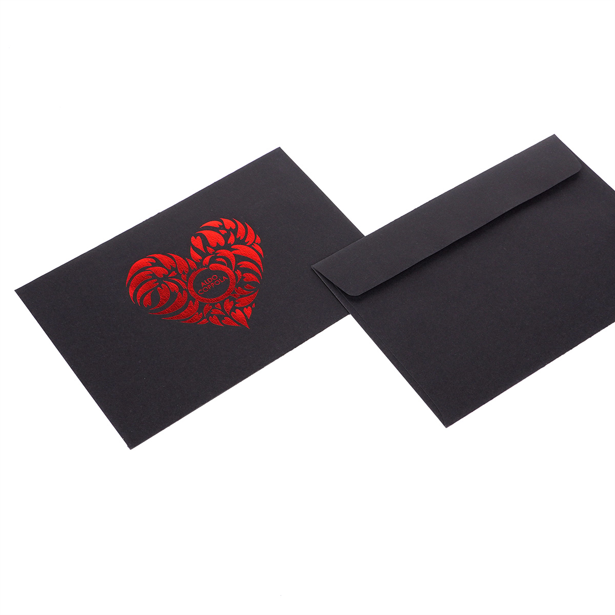 Aldo Coppola — два чёрных конверта с красным тиснением сердца