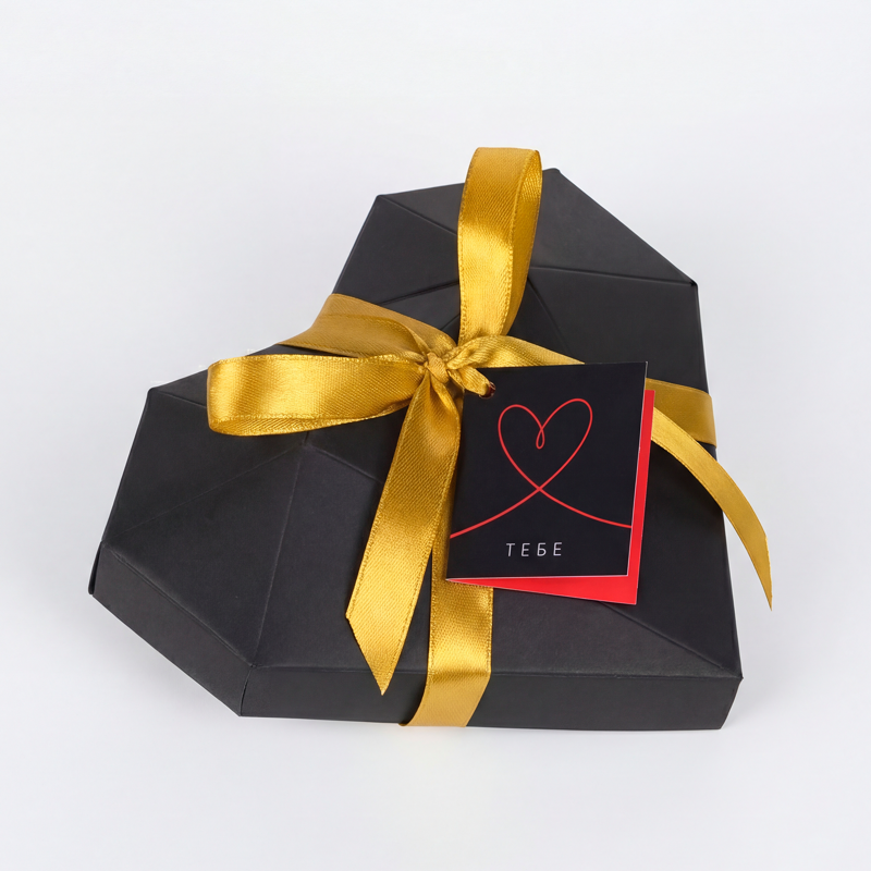 Чёрная коробка-сердце